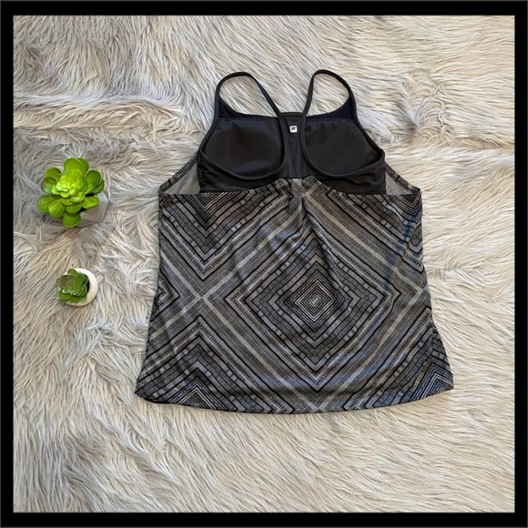 Fabletics Norwalk Tank - Picture 3 of 4